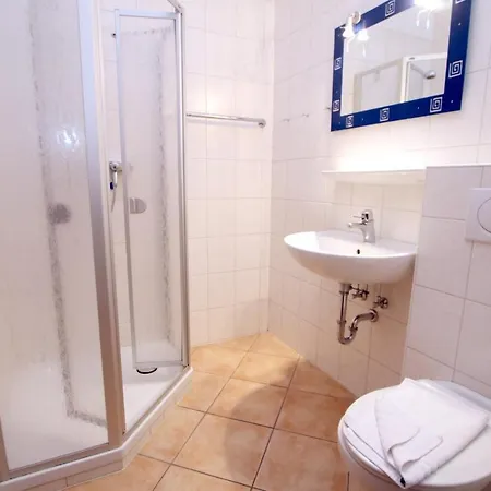 Osterstra_e 1_ Whg_ 1_ Haus Flora